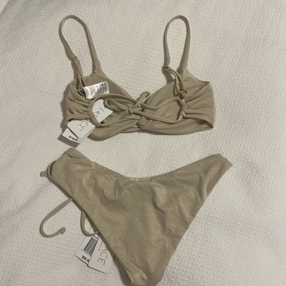 L*space Shimmer Bone Set Ringo Top & Amal Classic Bottom NWT - Picture 2 of 4